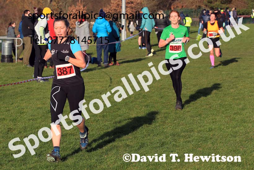 Womens Seniors and Masters, 2023 Birtley Cross Country Relays, County Durham. Photo: David T. Hewitson/Sports for All Pics